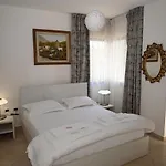 Apartmán Shkodra 3*