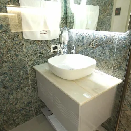 Shkodra Apartment
